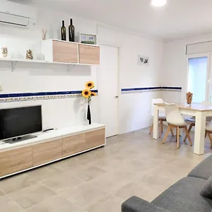 https://apartamento-el-cau-acogedor-y-cerca-del-montseny.catalonia-hotels.com